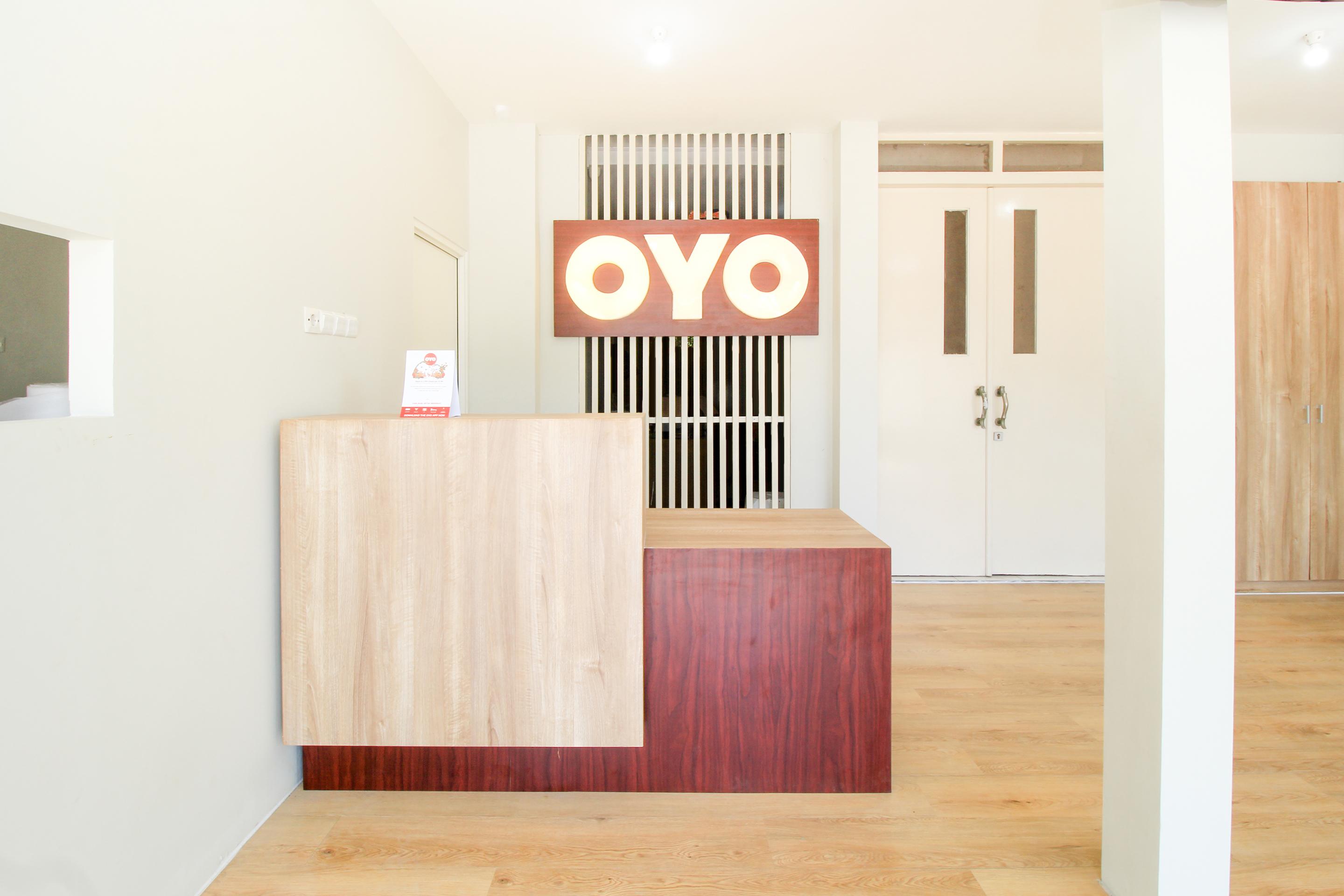 Super Oyo 168 K-15 Residence Сурабая Экстерьер фото